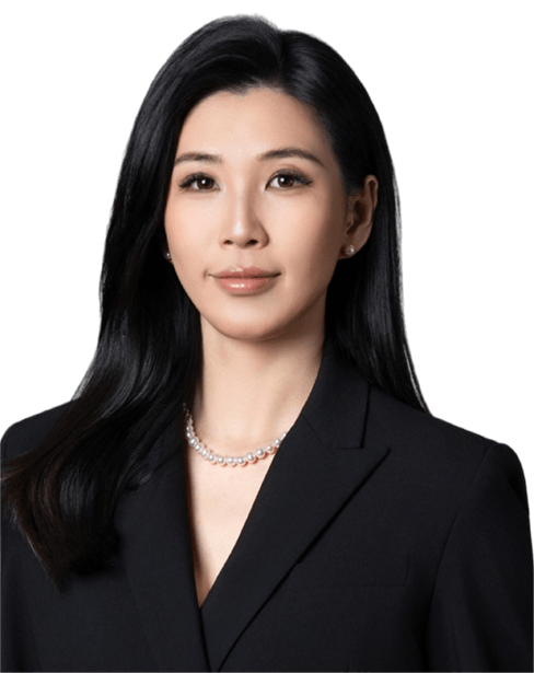 Julia Zhang 
